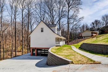 1050 Briar Ct, Talbott, TN 37877