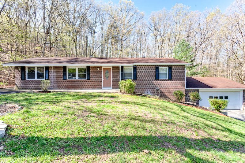 1050 Hamilton Ln, Kingston, TN 37763
