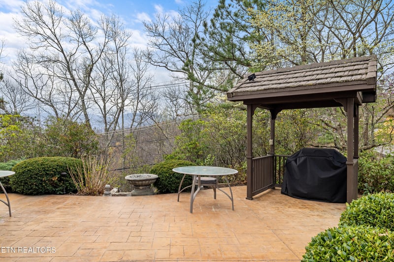 1050 Ski View Dr #102, Gatlinburg, TN 37738