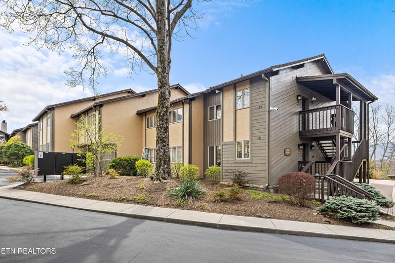 1050 Ski View Dr #102, Gatlinburg, TN 37738