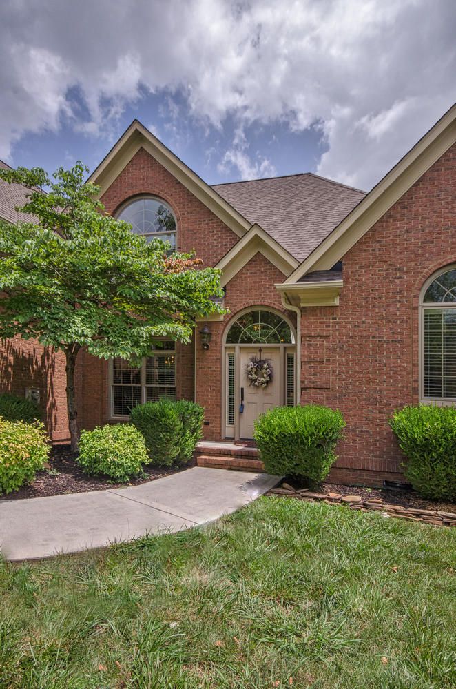 10508 Eagles View Dr, Knoxville, TN 37922