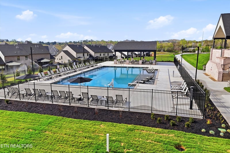 1052 Branch Hook Rd, Farragut, TN 37934