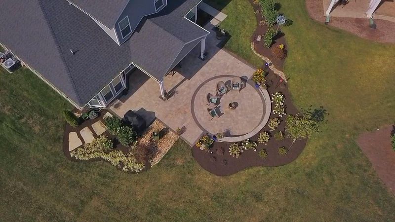 1053 Silver Leaf Dr, Lenoir City, TN 37772