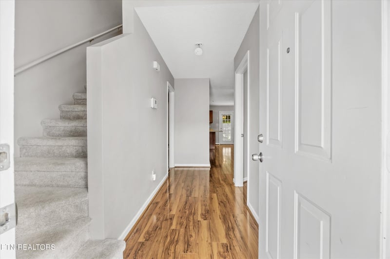 1055 Blinken St, Knoxville, TN 37932