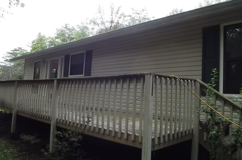 1055 Mark Ann Ln, Sevierville, TN 37862