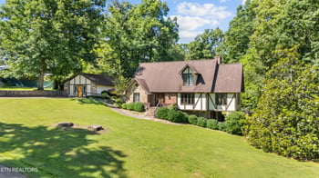 1056 Topside Dr, Sevierville, TN 37862