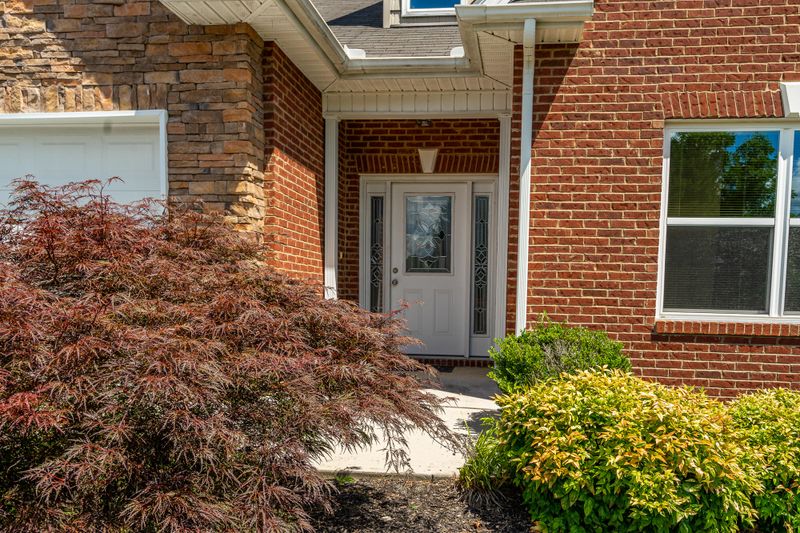 1057 Woullard Way, Sevierville, TN 37876