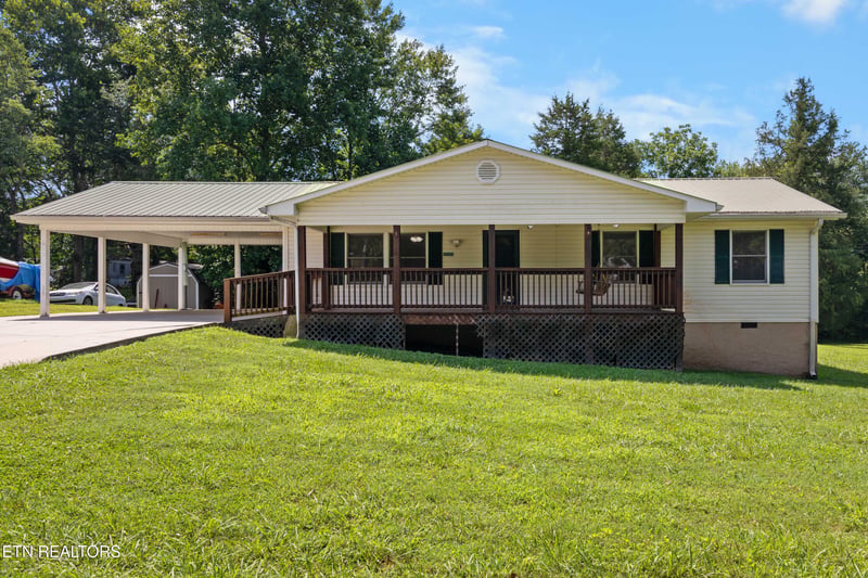 106 Balboa Dr, Rockwood, TN 37854