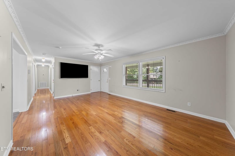 106 Balboa Dr, Rockwood, TN 37854