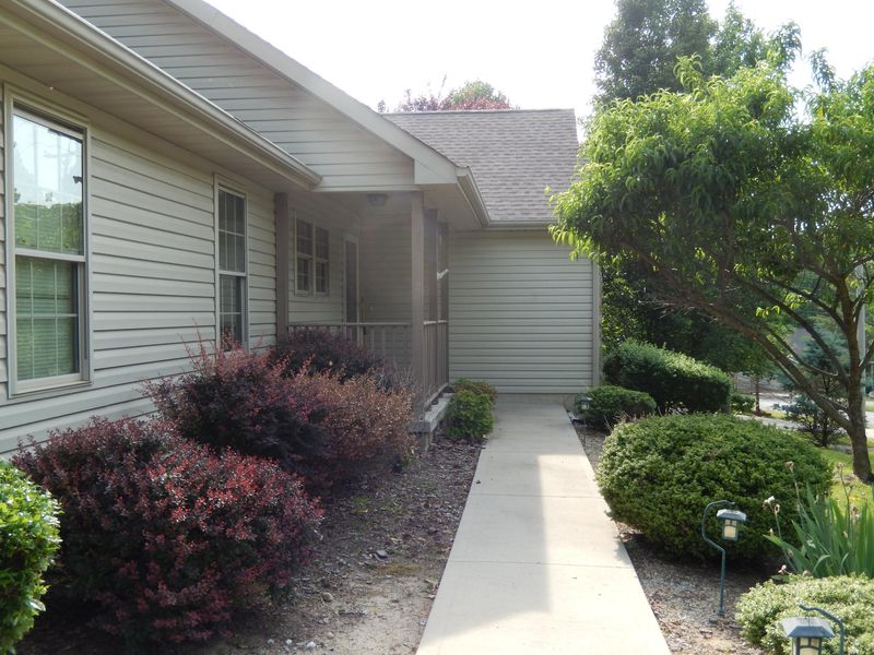 106 Berkshire Loop, Crossville, TN 38558