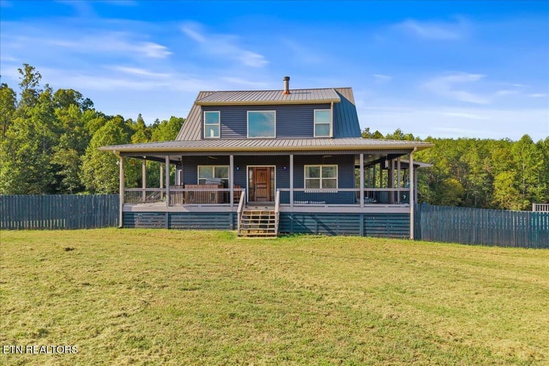 106 Cagle Rd, Tellico Plains, TN 37385