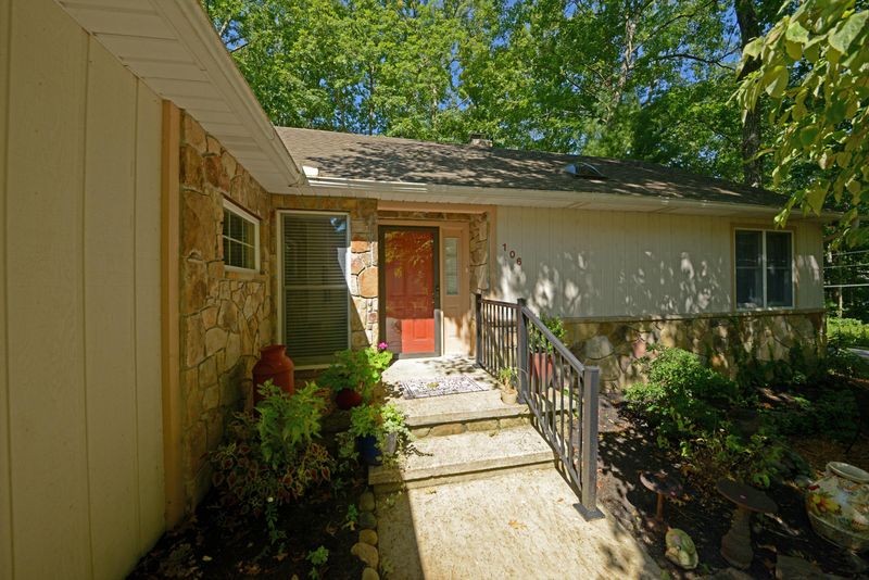 106 Camelot Ln, Fairfield Glade, TN 38558