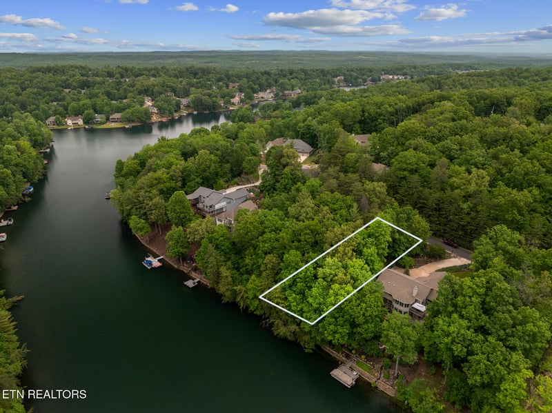 106 Chatham Ln, Fairfield Glade, TN 38558