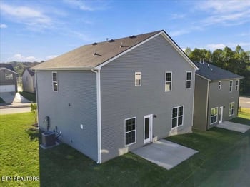 106 Clover Meadow Ln, Maryville, TN 37801