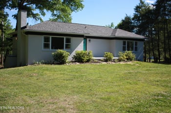 106 Colonial Dr, Knoxville, TN 37920