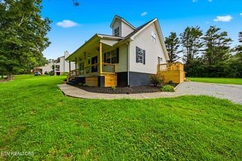 106 County Road 333, Niota, TN 37826