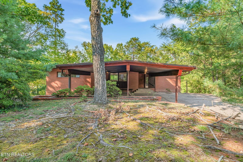106 Elliott Cir, Oak Ridge, TN 37830