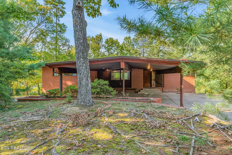106 Elliott Cir, Oak Ridge, TN 37830