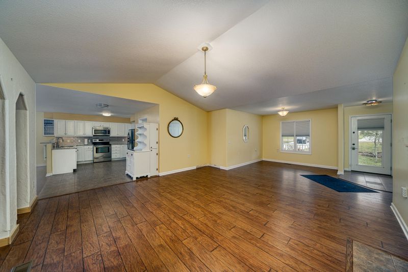 106 Evergreen Pl, Sparta, TN 38583