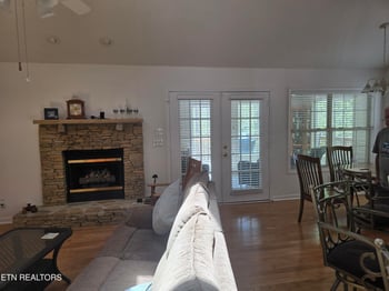 106 Lafayette Point, Crossville, TN 38558