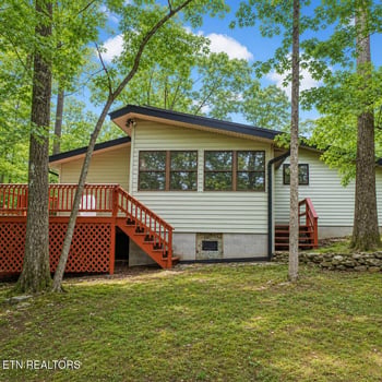 106 London Ct, Crossville, TN 38558