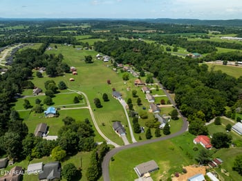 106 Mcdowell Ln, Seymour, TN 37865