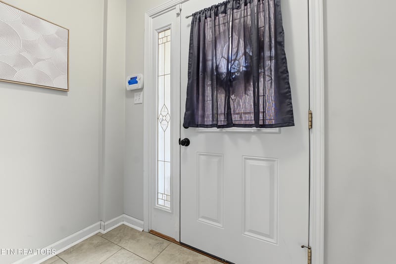 106 Olivia Ln, Maryville, TN 37804