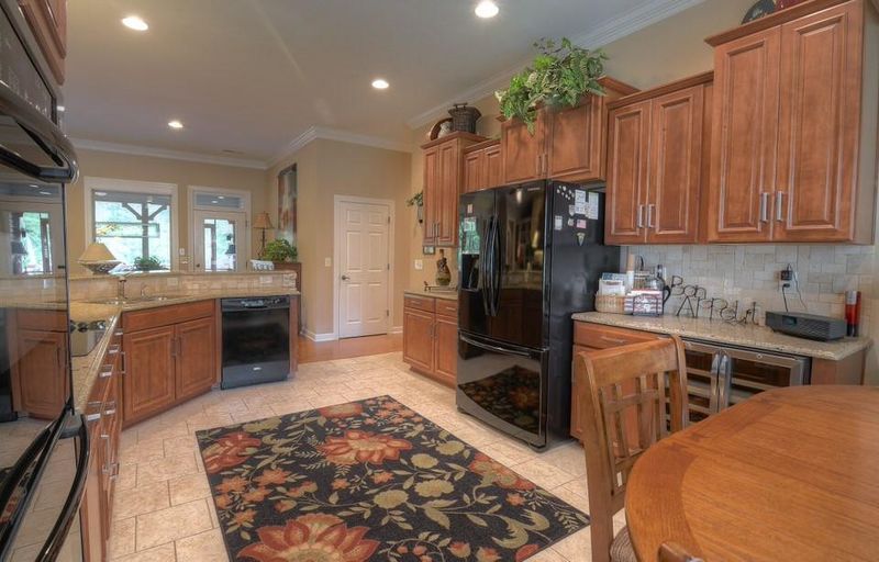 106 Osage Ct, Loudon, TN 37774