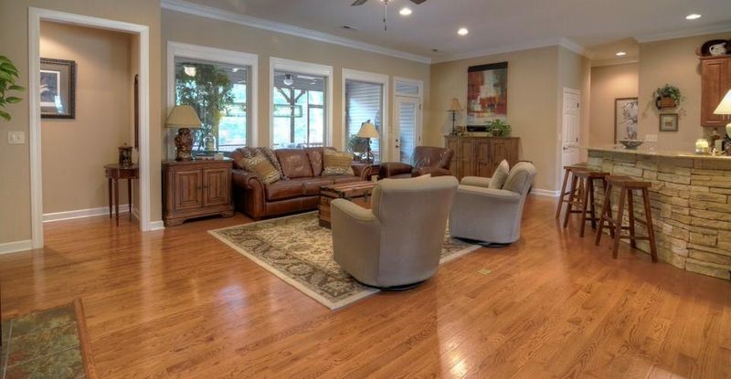 106 Osage Ct, Loudon, TN 37774