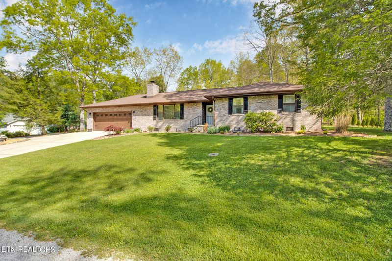 106 Overlook Cv, Fairfield Glade, TN 38558