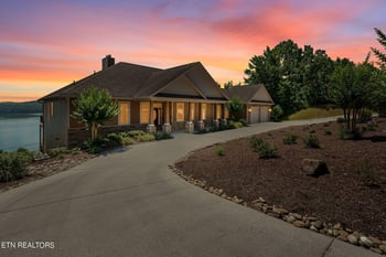 106 Overlook Dr, Rockwood, TN 37854