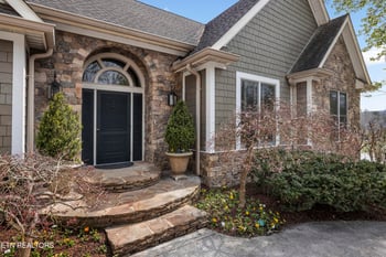 106 River Pl, Louisville, TN 37777