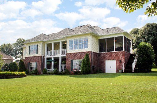 106 Spavinaw Pl, Loudon, TN 37774