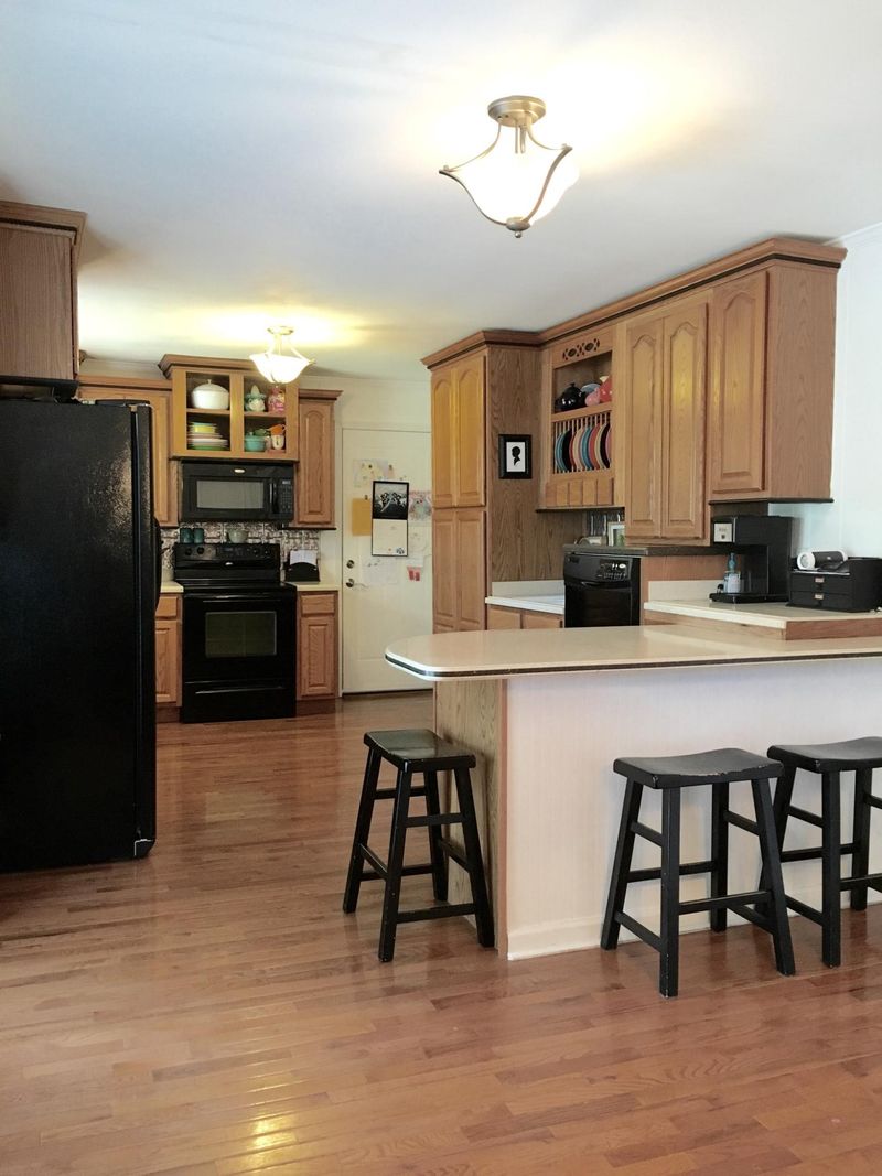 106 Timothy Ln, Clinton, TN 37716