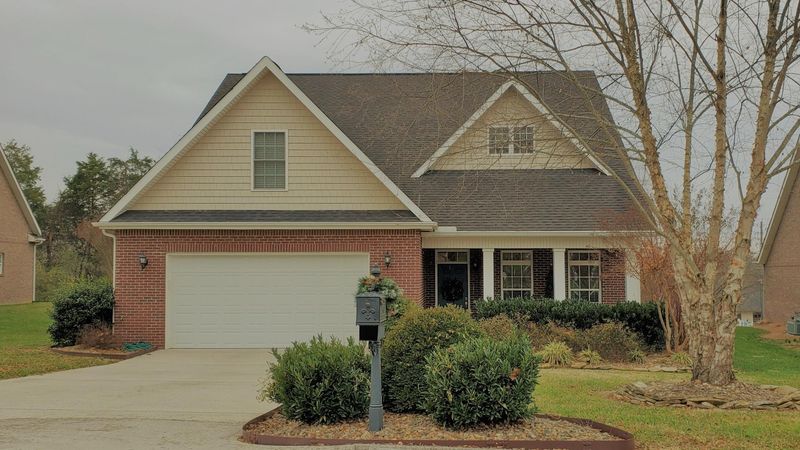 106 Waterston Way, Clinton, TN 37716
