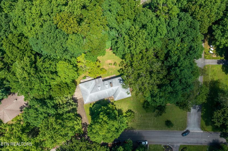106 Wendover Cir, Oak Ridge, TN 37830