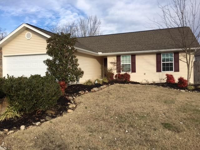 1060 Stones Throw Ln, Sevierville, TN 37876