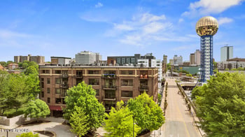 1060 Worlds Fair Park Dr #16, Knoxville, TN 37916