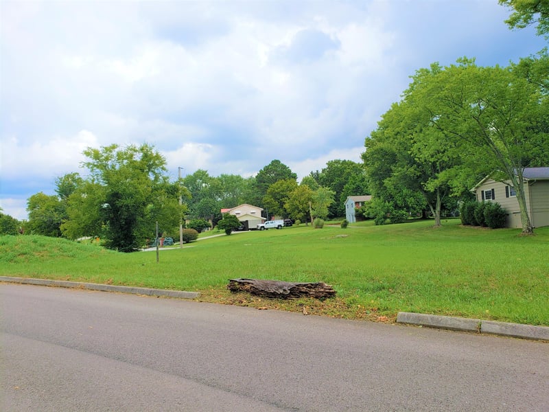 10600 Deerbrook Ln, Knoxville, TN 37922