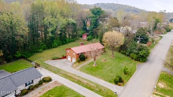 10604 Pinedale Dr, Knoxville, TN 37922