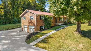 10604 Pinedale Dr, Knoxville, TN 37922
