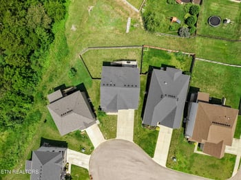 10615 Tin Man Ln, Knoxville, TN 37932