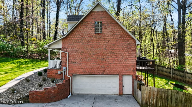 1065 Briar Ct, Talbott, TN 37877