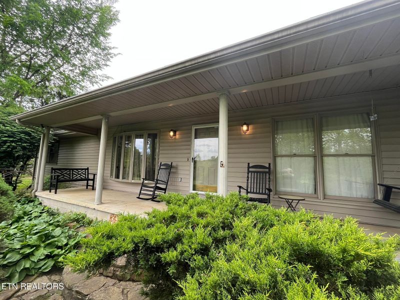 10655 Scott Hwy, Helenwood, TN 37755