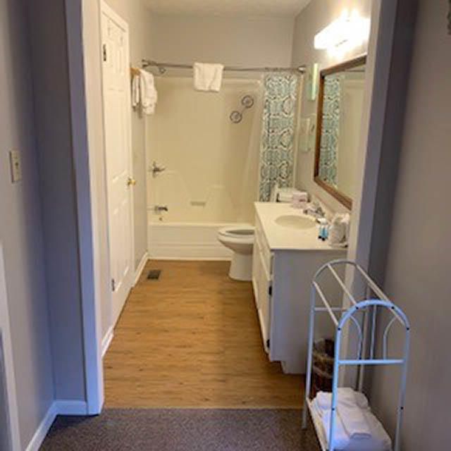 1067 Scenic Hills Rd, Pigeon Forge, TN 37863