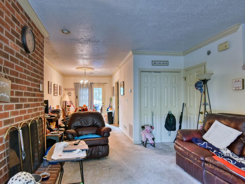 107 Arcadia Ln #D, Oak Ridge, TN 37830