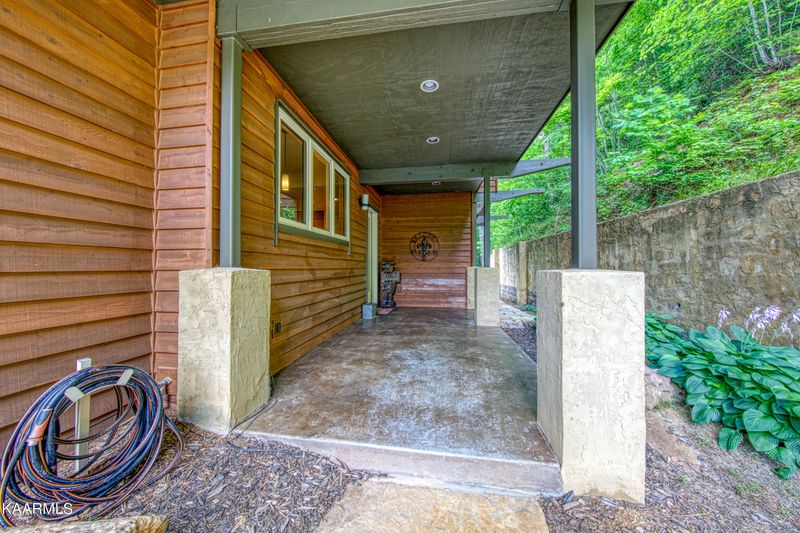 107 Bluestone Way, Townsend, TN 37882