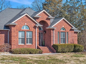 107 Brushy Valley Rd, Clinton, TN 37716