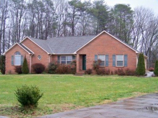 107 Cedar Greens, Kingston, TN 37763