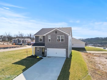 107 Clover Meadow Ln, Maryville, TN 37801